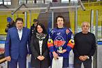 Jindřichohradecký zimní stadion čeká další ročník dorosteneckého Memoriálu Jana Marka. V loňském roce se z vítězství radovali hráči budějovického Motoru.