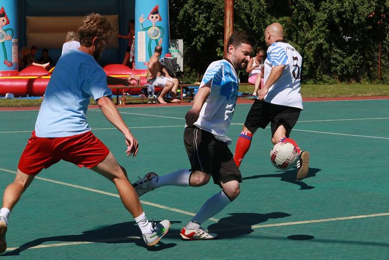 Na hřišti sportovního centra Bobelovka se konal už 14. ročník fotbalového turnaje Michálek Cup.