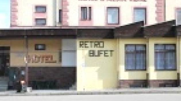 Na autobusovém nádraží v J. Hradci opět slouží bufet, který byl jedenáct let zavřený.
