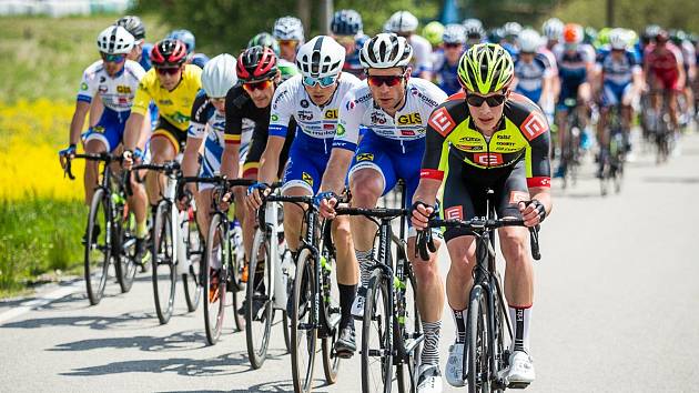 Tříetapový cyklistický závod RBB Tour zavede peloton na území České Kanady.