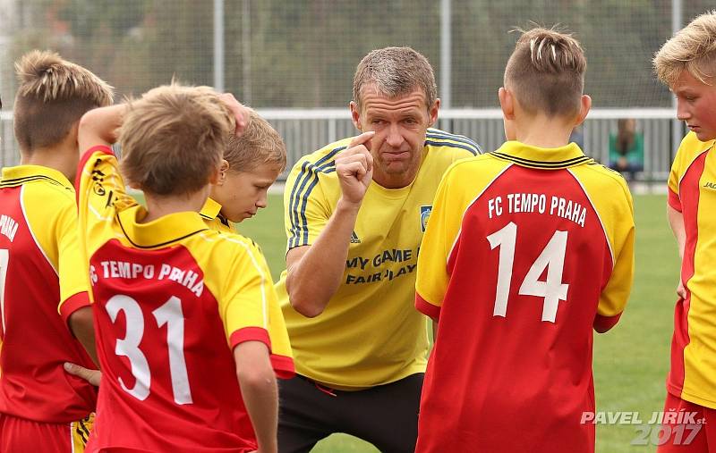 Fotbalista Libor Koller začínal v tehdejším jindřichohradeckém Slovanu. Po koci kariéry trénuje v pražském Tempu.