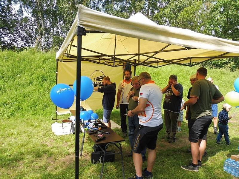 V sobotu 17. července mohla veřejnost hromadně navštívit areál vojenské střelnice v Lomech.