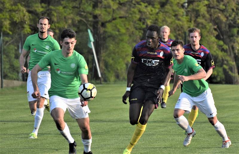 V jihočeském divizním derby Čížová doma rozstřílela Jindřichův Hradec 7:3.