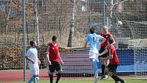 FK Jindřichův Hradec v 20. kole KP nepotvrdil roli favorita a doma jen remizoval s nováčkem ze Sezimova Ústí 1:1.