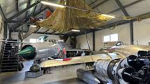 David Formánek pořídil do svého muzea tři kompletní stíhačky, jedna z nich je dokonce letuschopná.