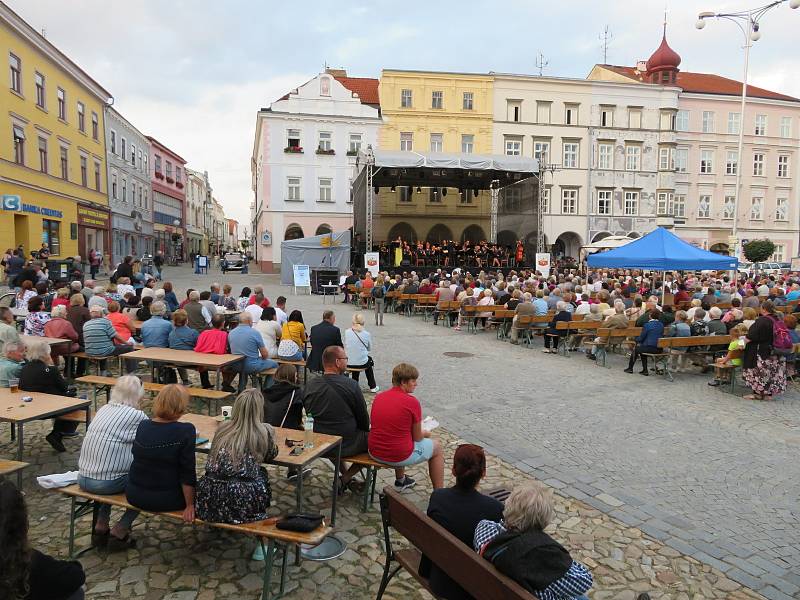 Jindřichův Hradec.