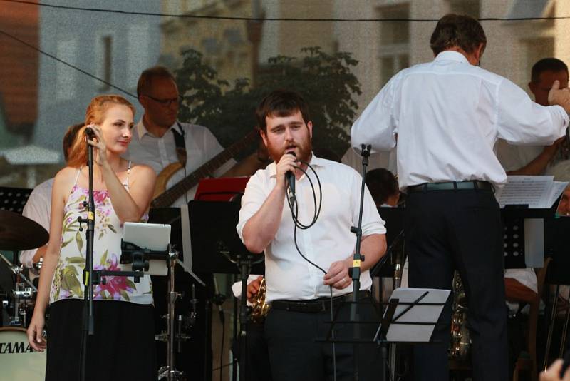 Letní koncert Jindřichohradeckého Big Bandu.