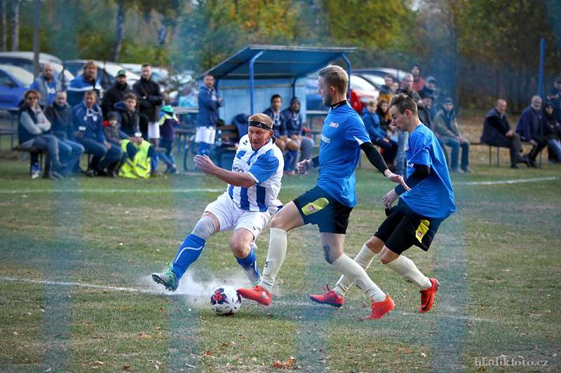 Fotbalisté Plavska remizovali v 11. kole okresního přeboru v souboji nováčků s béčkem Včelnice.