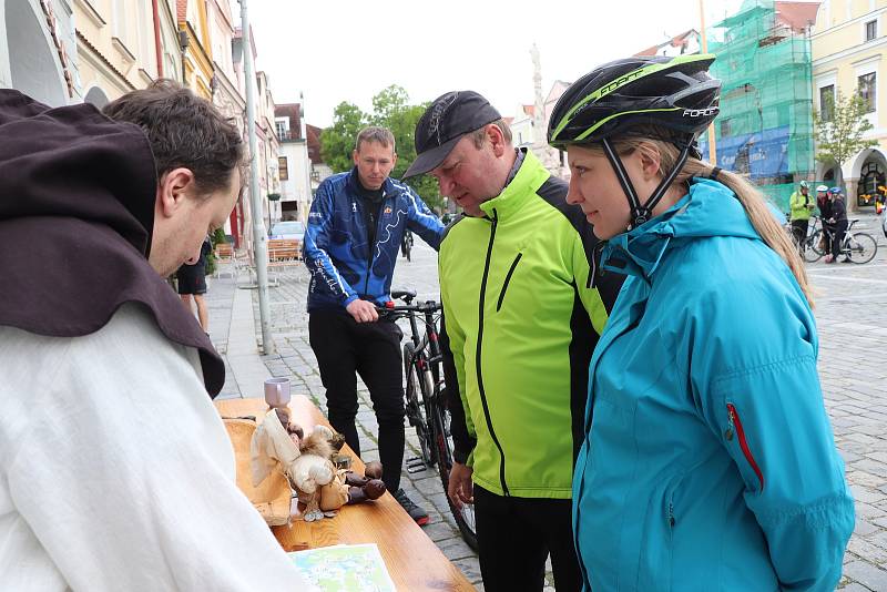 Desítky cyklistů vyrazily na populární Třeboňskou šlapku, k dispozici měli několik tras.