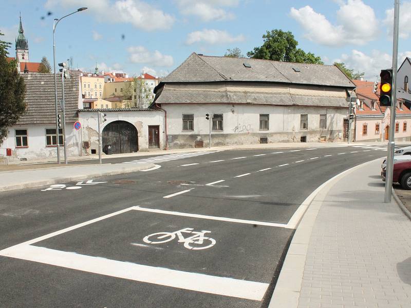 Nově opravená Václavská ulice v Jindřichově Hradci.