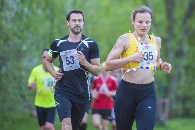 Nejrychlejší ze závodníků přihlášených do 22. Jindřichohradecké hodinovky zvládl za šedesát minut uběhnout 16,6 kilometrů.