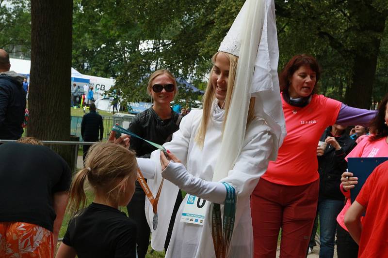 Potřetí se v Jindřichově Hradci běžel půlmaraton.