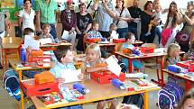 1. září v 6. základní škole na Hvězdárně v J. Hradci.