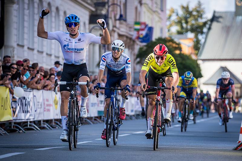 Závod Okolo jižních Čech zavedl cyklisty do řady míst regionu.