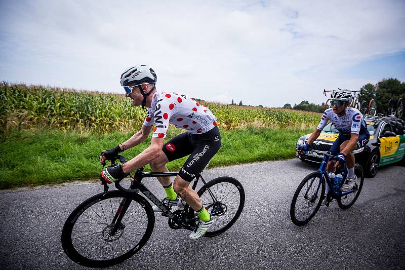 Závod Okolo jižních Čech zavedl cyklisty do řady míst regionu.