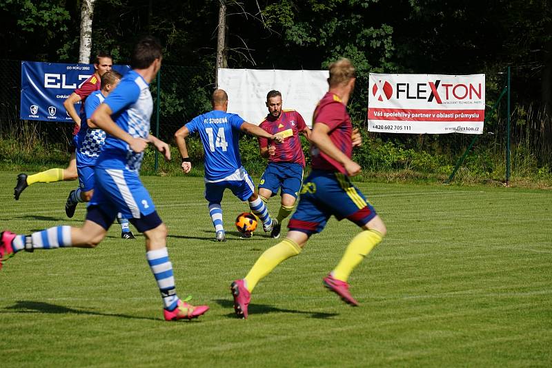 Fotbalisté Studené (v modrých dresech) doma v 2. kole I. B třídy porazili Novou Bystřici 4:3.