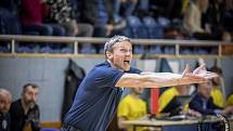 Jindřichohradečtí basketbalisté ve svém nejlepším utkání tohoto ročníku KNBL porazili  Děčín vysoko 106:75.