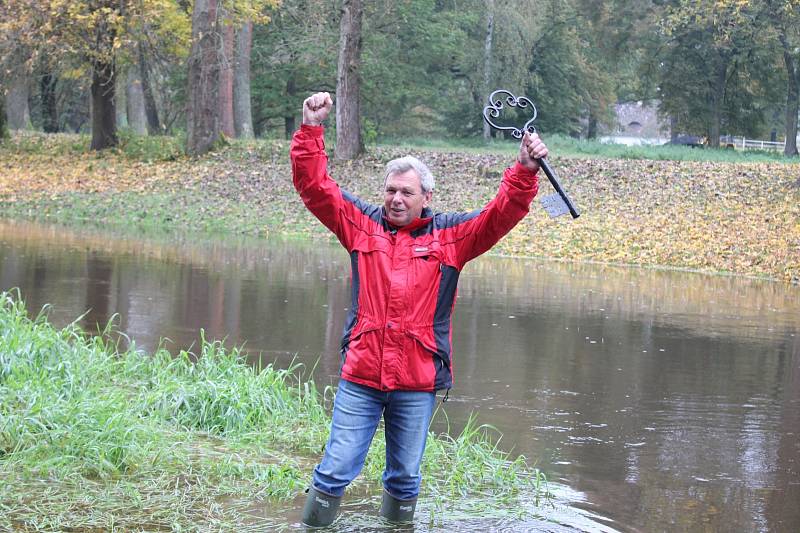 Zamykání Lužnice se letos konalo již po pětatřicáté.