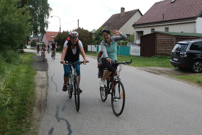 Na akci Přes kopec na Hradec aneb Jindřichohradecký pedál se vydalo přes šest set cyklistů.