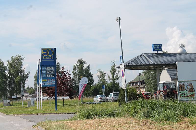 Čerpací stanice v Lomnici nad Lužnicí.