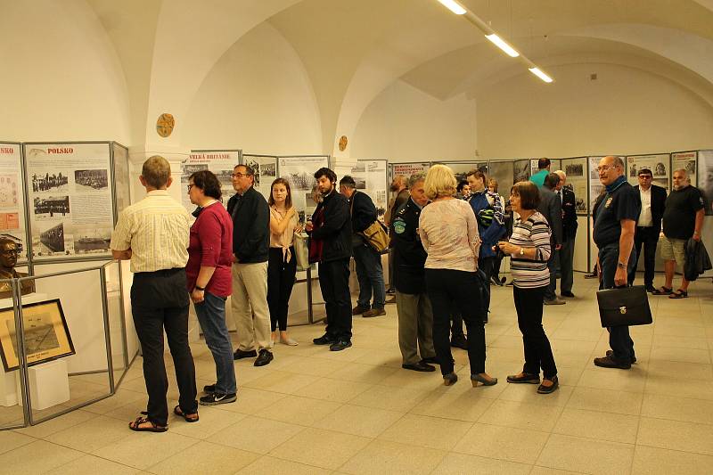 Muzeum Jindřichohradecka otevřelo novou výstavu - Českoslovenští letci na západní frontě 1940 až 1945.