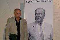 Vladimír Kučera se dožívá 80 let. V roce 2012 obdržel Cenu Dr. Václava Jíry.