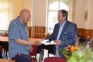 V roce 2019 si Václav Königsmark převzal z rukou tehdejšího starosty Stanislava Mrvky pamětní medaili jako výraz ocenění mimořádných zásluh pro rozvoj města.
