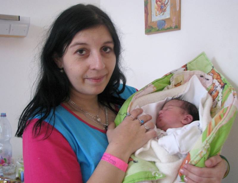 Regina Studená z Domanína se narodila 12. února 2012 Blaženě Studené. Vážila 3 350 gramů. 