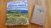 Cestovatel Jan Hocek vymyslel nejdelší a vedené poutní a turistické dálkové trasy v České republice. Severní a Jižní stezku, které zanesl do stejnojmenných knih.