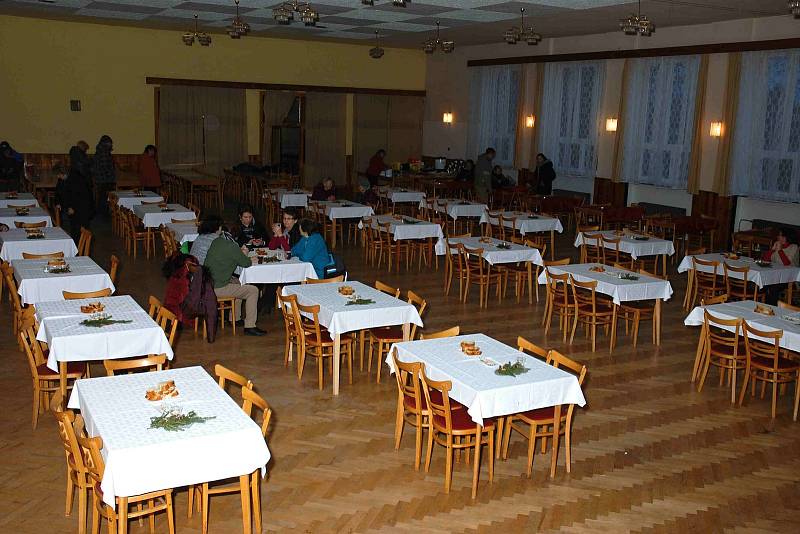 V kulturním domě v Horní Radouni se odehrálo setkání místních i obyvatel z okolních obcí.