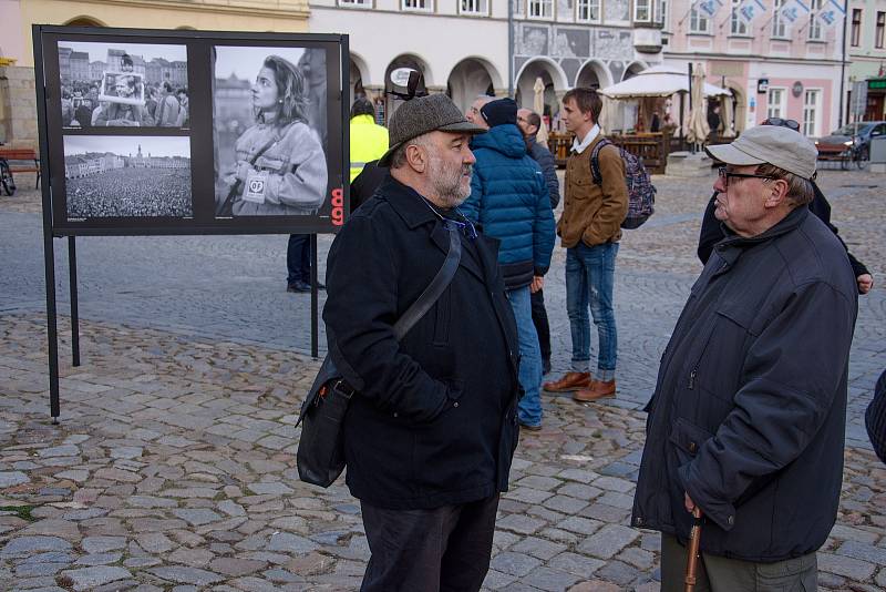 Vernisáž výstavy 30 let svobody zahájila Jindřichohradecký festival svobody.