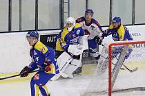 Soběslavští hokejisté ve šlágru 3. kola krajské ligy podlehli Milevsku 4:7.