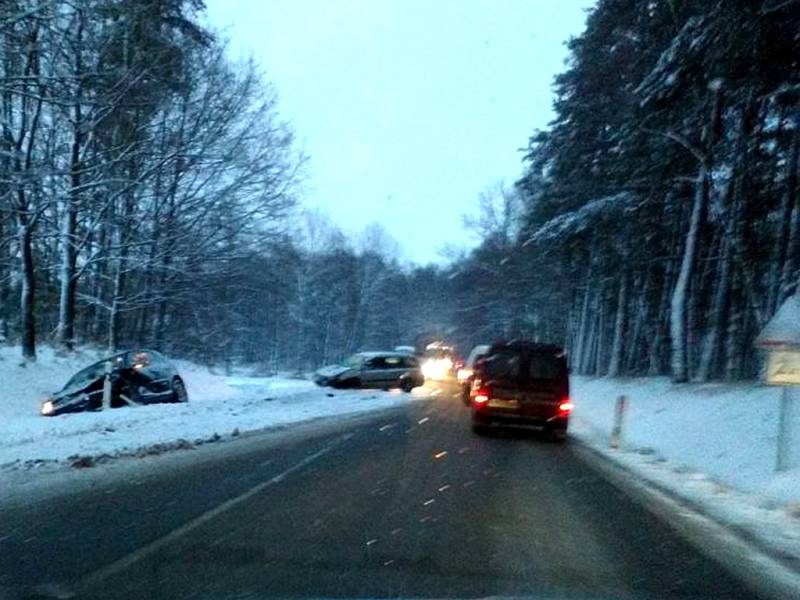 Nehoda dvou aut u Horního Žďáru. 