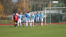 Ve 14. kole krajského přeboru jindřichohradečtí fotbalisté porazili Táborsko B 6:1.