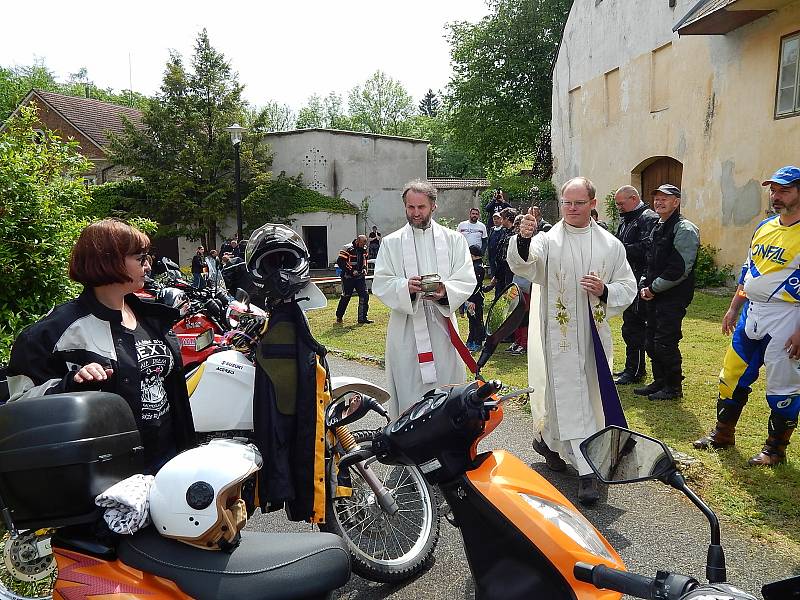 Motorky na Stráži zahájily sezónu.