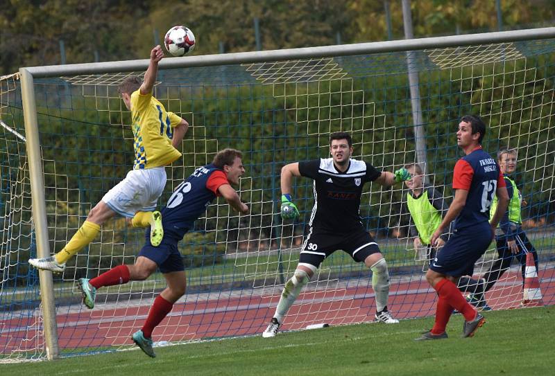 Jindřichohradečtí fotbalisté si v divizi připsali cennou výhru 3:2 na půdě Soběslavi.