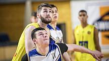 Jindřichohradečtí basketbalisté porazili v 17. kole I. ligy Chomutov vysoko 117:76.