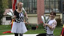 Divadelní seskupení Chůdadlo představilo při veřejné generálce novocirkusové představení Romeo a Julie.