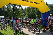 Turistickou sezónu v sobotu 12. září symbolicky uzavřel tradiční závod Přes kopec na Hradec aneb Jindřichohradecký pedál.
