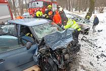 Tragická srážka dvou osobních aut u Horního Žďáru na Jindřichohradecku 17. ledna 2024.