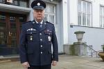 Stanislav Růžička policista z Jindřichova Hradce odchází po více než čtyřiceti letech do civilu.