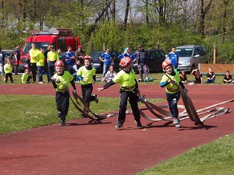 V Nové Včelnici se v sobotu utkali mladí hasiči v jarní části okresního kola hry Plamen. 