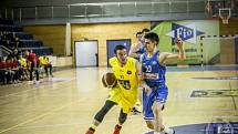 Jindřichohradečtí basketbalisté si v dohrávce 2. kola bez potíží poradili s béčkem USK Praha.