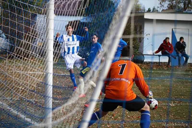 Fotbalisté Plavska remizovali v 11. kole okresního přeboru v souboji nováčků s béčkem Včelnice.