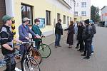 Učni z Třeboně vyrobili čtyři koloběžky pro děti z volyňského dětského domova.