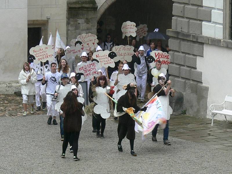 Majáles 2013 v Jindřichově Hradci.