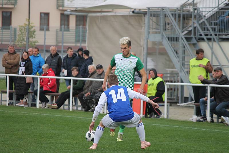 Třeboňští fotbalisté schytali doma v 9. kole KP debakl 0:5 od Českého Krumlova.