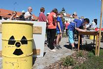 V Deštné se lidé sešli při protestu proti vybudování úložiště jaderného odpadu.