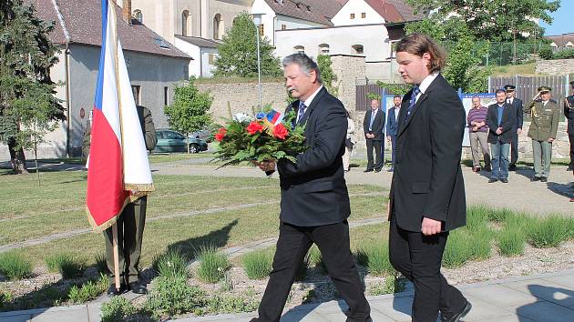 V Jindřichově Hradci si konec druhé světové války připomněli hned na několika místech.