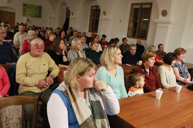 Adventní koncert JH Swing Bandu v Jindřichově Hradci.